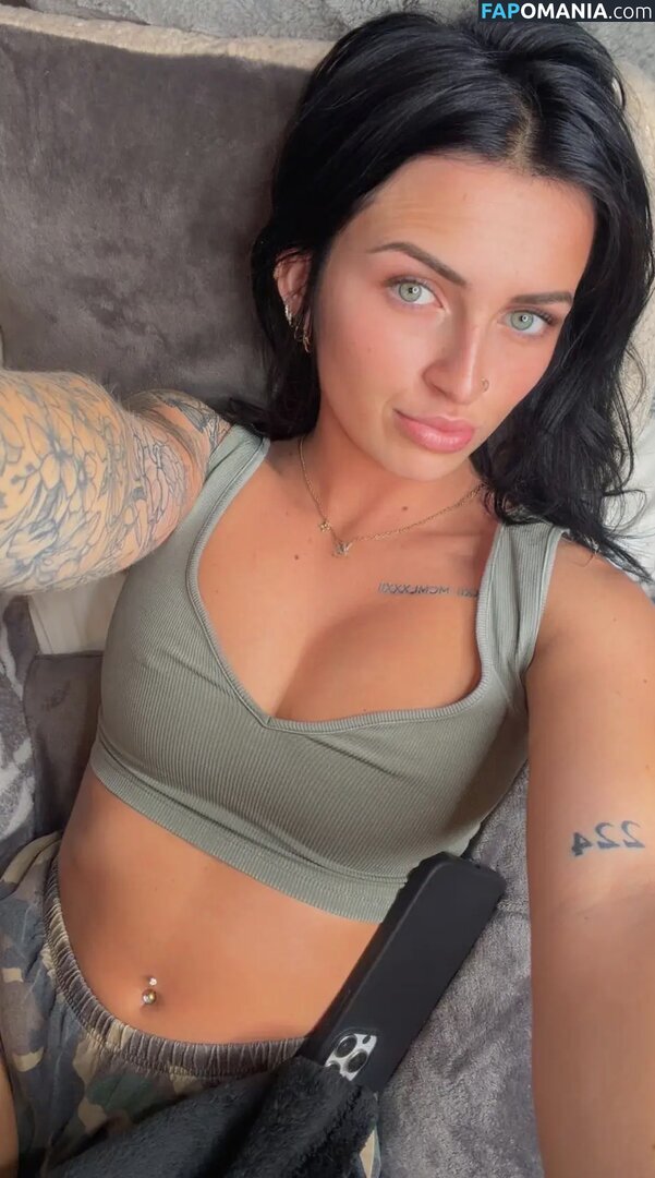 Petitetattedplati / Ronika Eskins / ronika_eskins Nudo OnlyFans  Foto trapelata #41