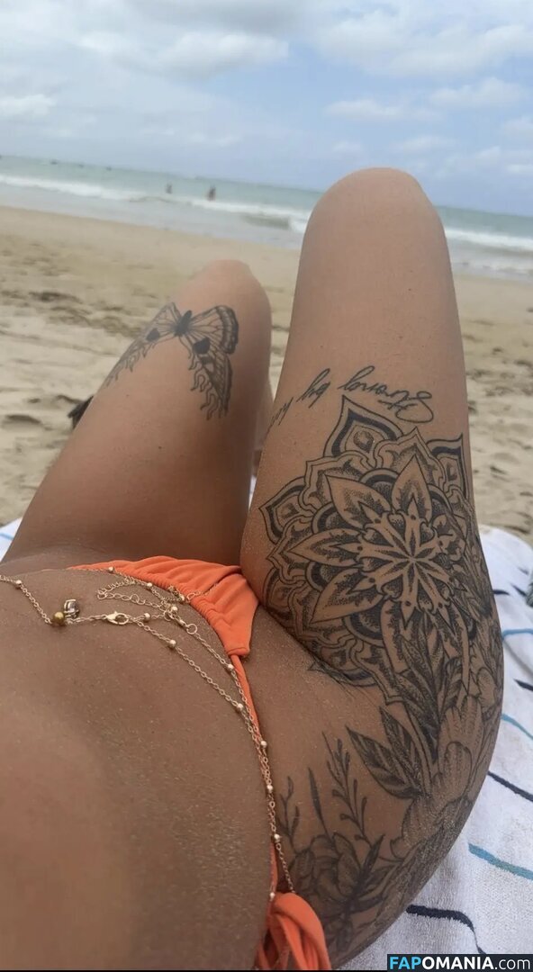 Petitetattedplati / Ronika Eskins / ronika_eskins Nudo OnlyFans  Foto trapelata #114