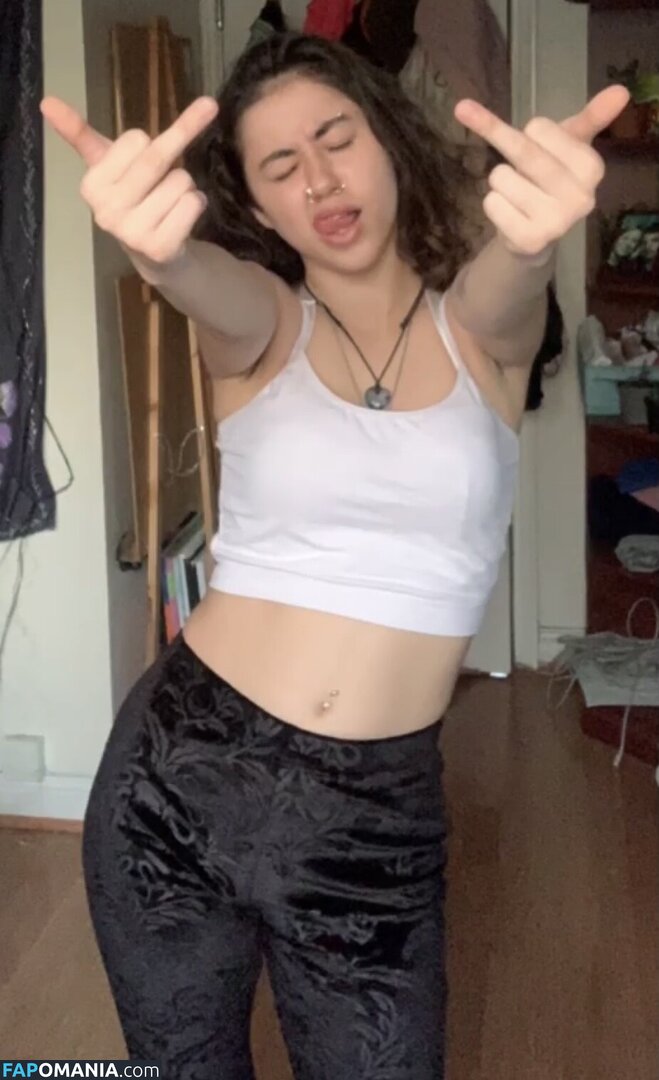 ChelleMac2001 / Mac.Chelle_01 / OhMyGawdRonni / OhMy_Gawd_Ronni / Ronni Mac / RonniMac18 Nudo OnlyFans  Foto trapelata #6