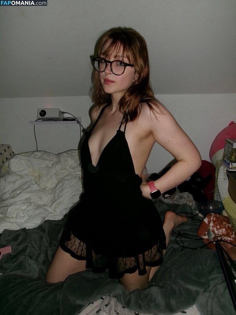 Rookittyroo / taraabethhy Nudo OnlyFans  Foto trapelata #2