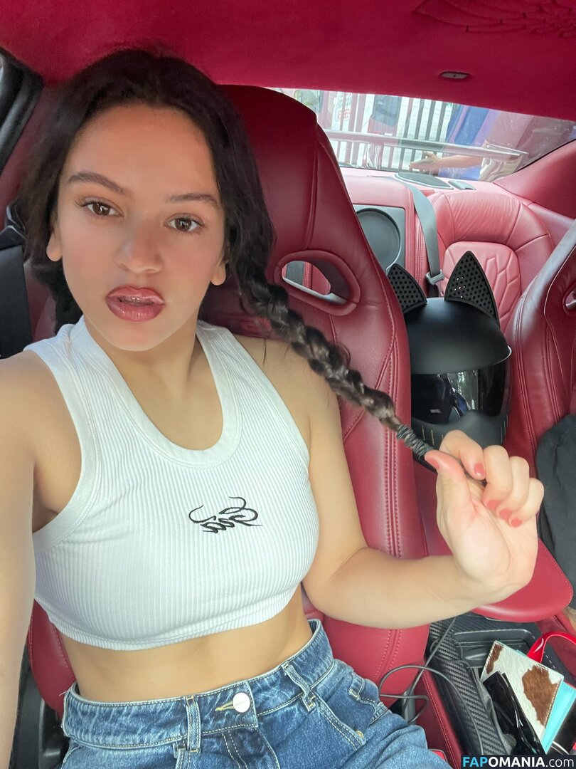 La Rosalía / Rosalia / rosalia.vt / therosaliaxo Nudo OnlyFans  Foto trapelata #241