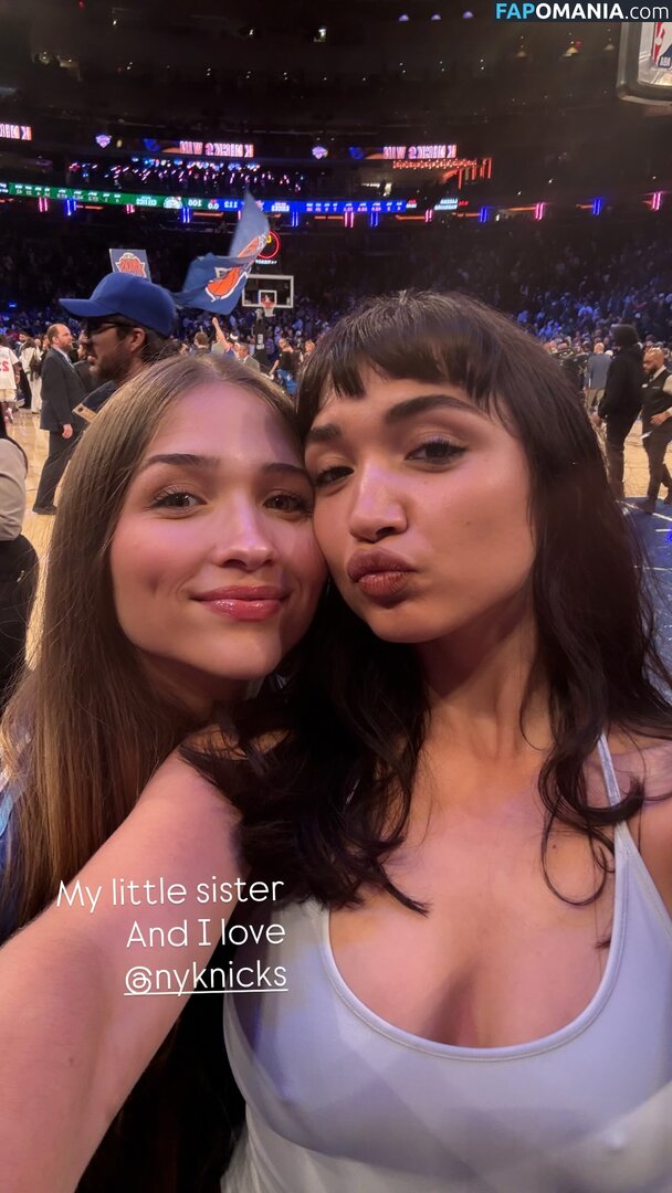 Rowan Blanchard / Simp Chat / https: / rowanblanchard Nudo OnlyFans  Foto trapelata #564