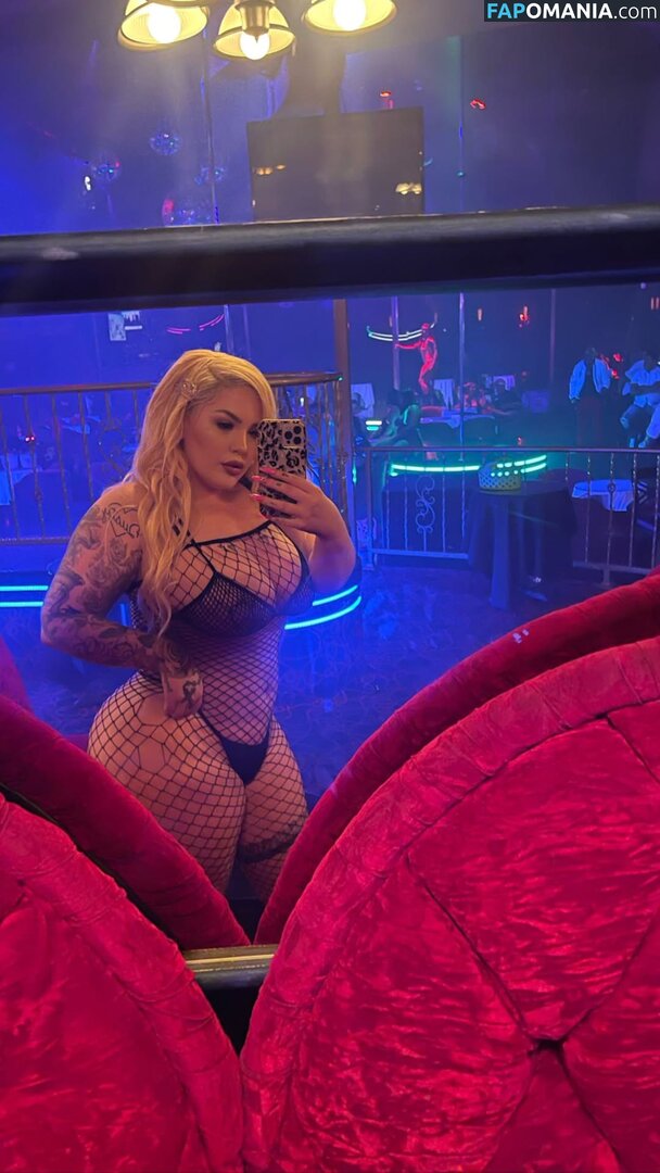Ruthlesshg  / https: / mscarlettredd / ruthlesshg Nudo OnlyFans  Foto trapelata #7