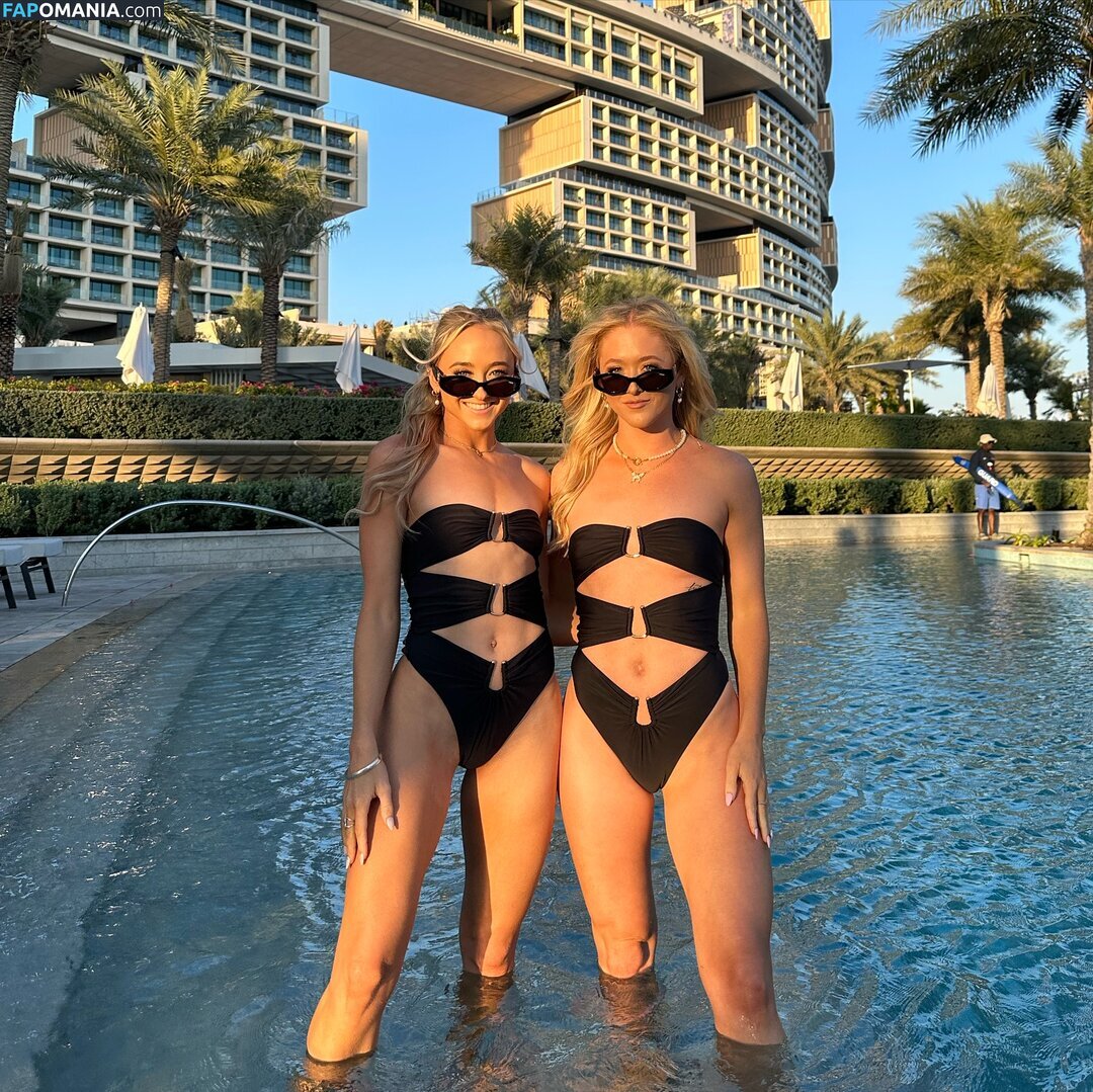 Rybka Twins / TheRybkaTwins / gosudarynia_rybka / rybkatwinsofficial / twins_rybka Nudo OnlyFans  Foto trapelata #8