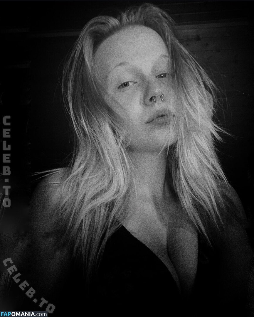 Ryumeike / melyraeike / melyraeikemodel Nudo OnlyFans  Foto trapelata #16