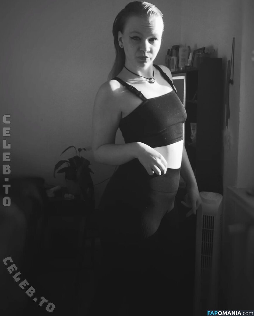 Ryumeike / melyraeike / melyraeikemodel Nudo OnlyFans  Foto trapelata #20
