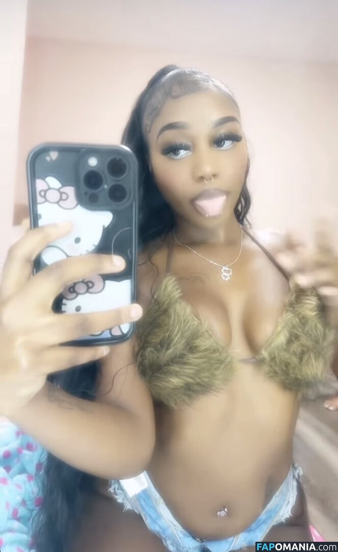 https: / s3xy_bubbles Nudo OnlyFans  Foto trapelata #1