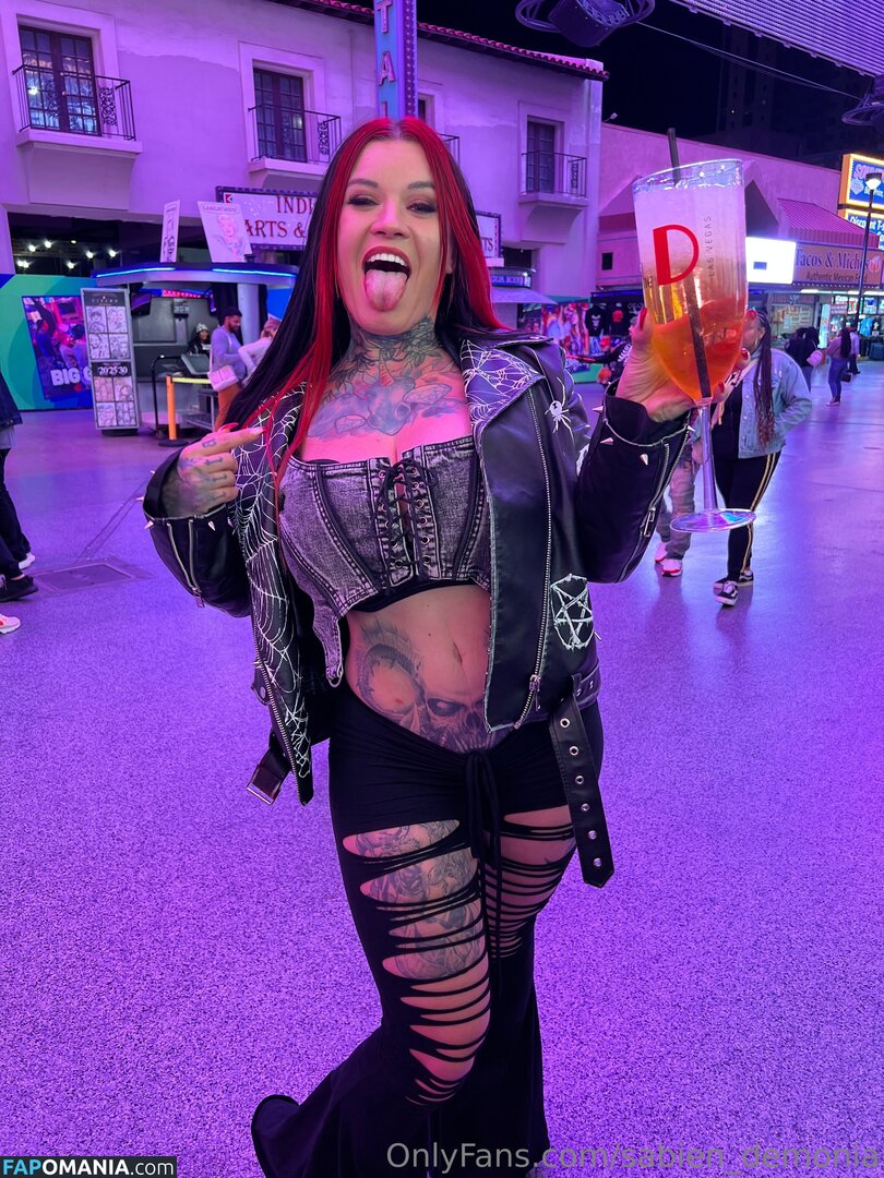 Sabien Demonia / sabien_demonia / sabiendemoniaofficial Nudo OnlyFans  Foto trapelata #74
