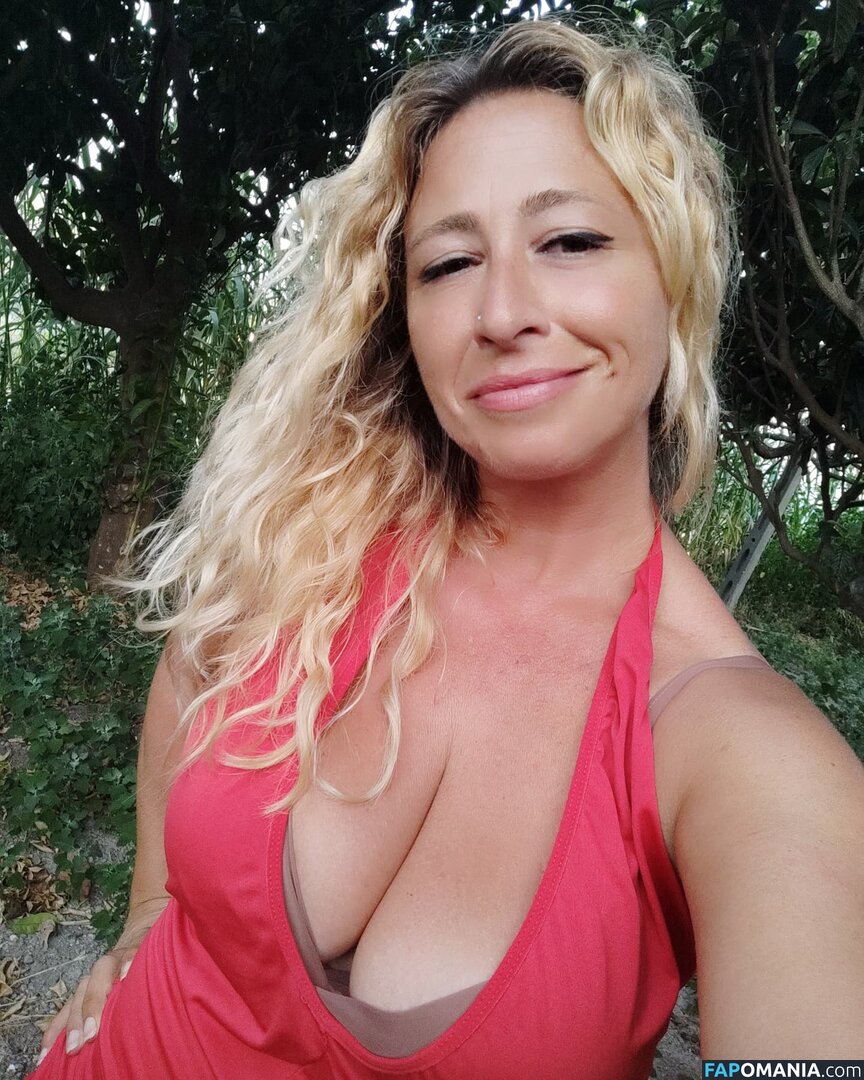 Sabina Di Iorio / sabina_diiorio / sabynadi Nudo OnlyFans  Foto trapelata #15