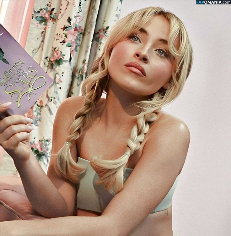 Sabrina Carpenter / https: / sabrinacarpenter Nudo OnlyFans  Foto trapelata #2521