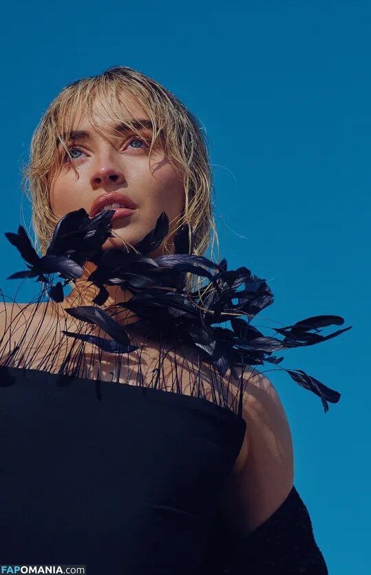 Sabrina Carpenter / https: / sabrinacarpenter Nudo OnlyFans  Foto trapelata #2535