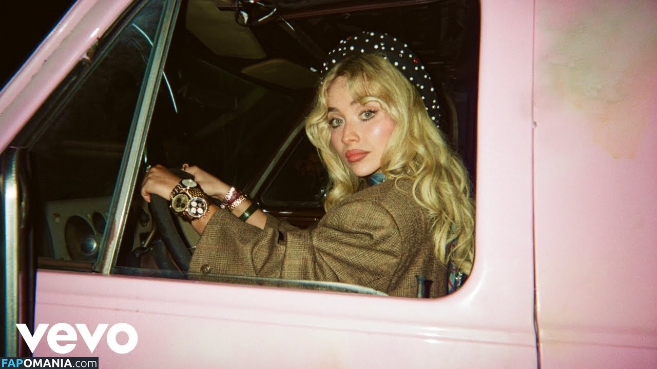 Sabrina Carpenter / https: / sabrinacarpenter Nudo OnlyFans  Foto trapelata #2625