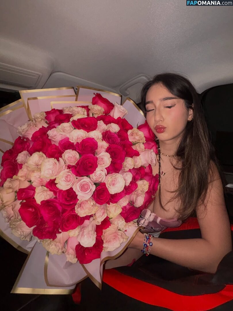 Sabrina Pezeshkian / sabababaroo / sabadabadoodle Nudo OnlyFans  Foto trapelata #246