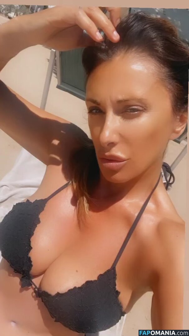 Sabrina Salerno / sabrinasalernofficial Nudo OnlyFans  Foto trapelata #1056