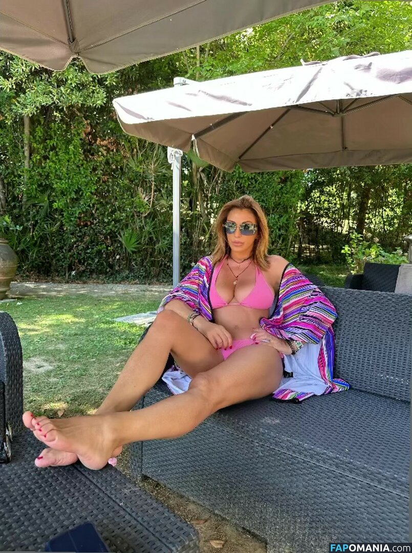 Sabrina Salerno / sabrinasalernofficial Nudo OnlyFans  Foto trapelata #1720
