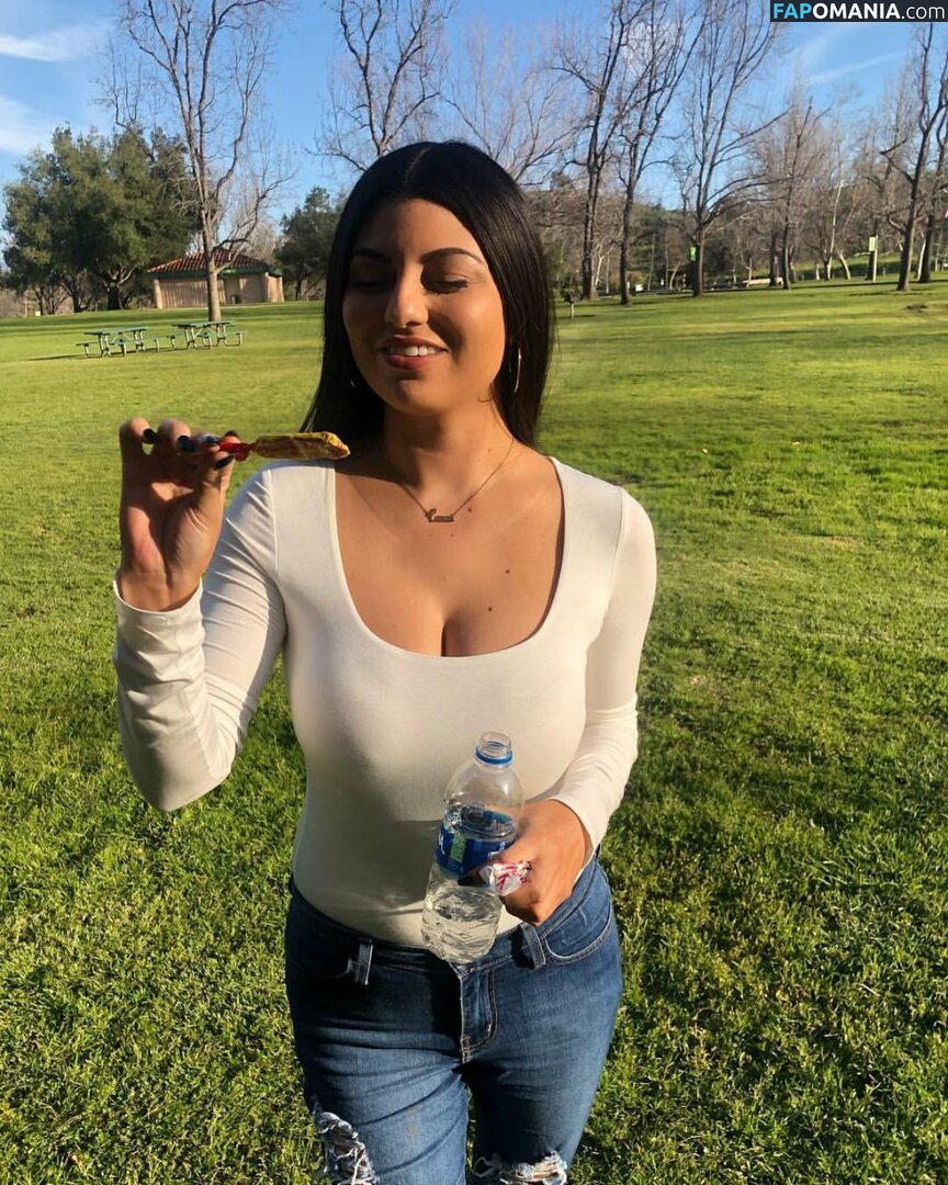 Sabrina / Sabrina_wet / dontripchocolatechip / sabrinacarpenter / sabrinainthecity / suhbeaner_ / upnextwithsabrina Nudo OnlyFans  Foto trapelata #6