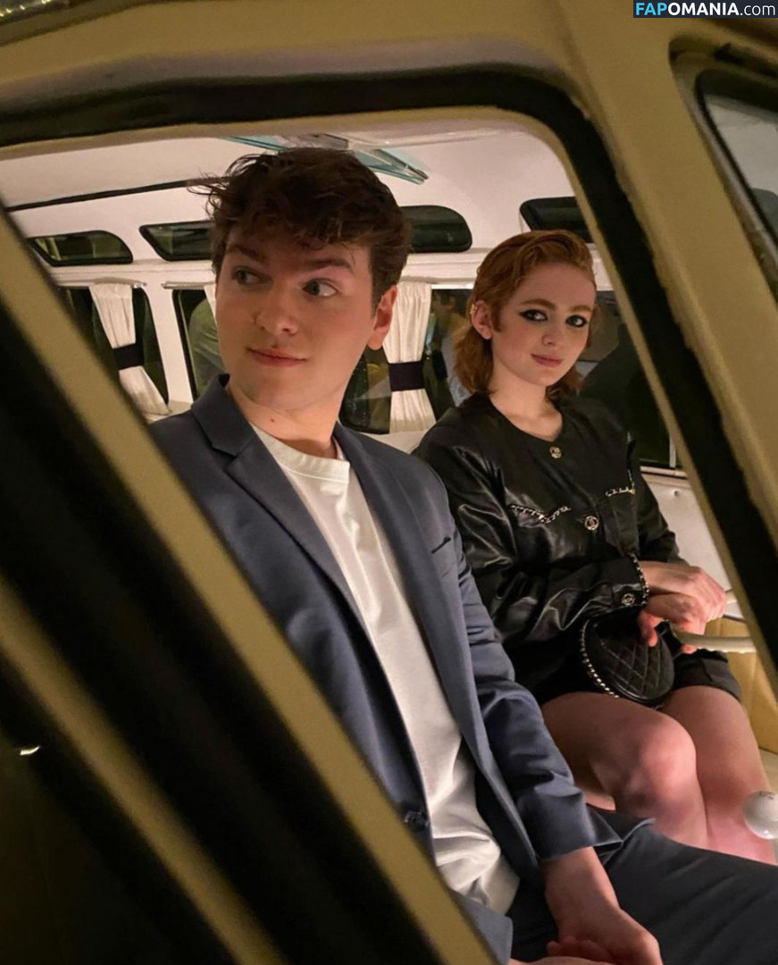 Sadie Sink / sadiesink / sadiesink_ Nudo OnlyFans  Foto trapelata #10