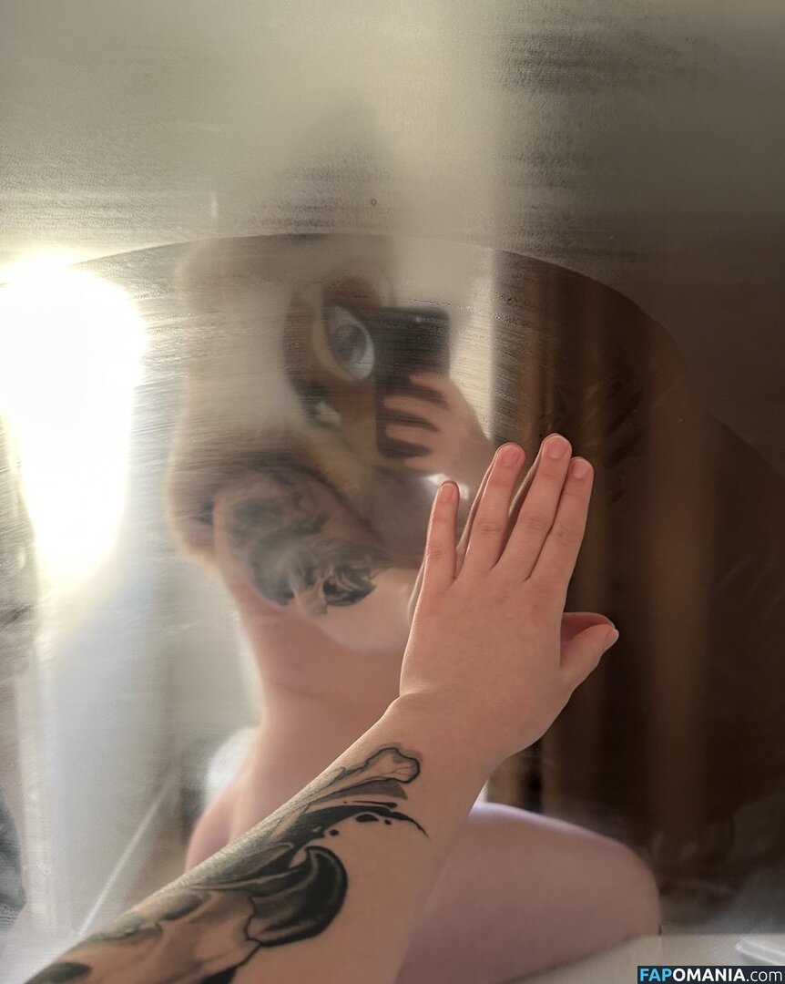 Sageisatrout / https: Nudo OnlyFans  Foto trapelata #1