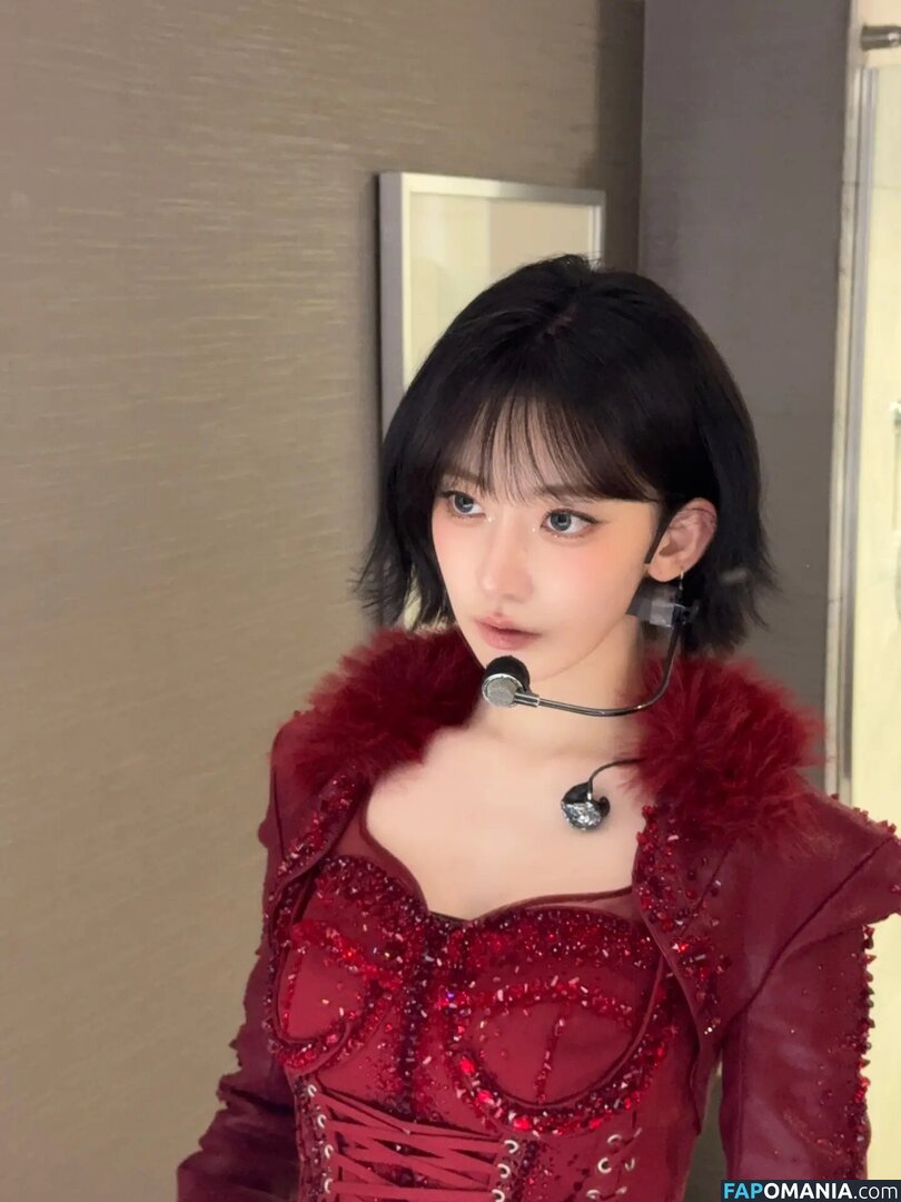 39saku_chan / LESSERAFIM / Sakura Miyawaki 宮脇 咲良 Nudo OnlyFans  Foto trapelata #9