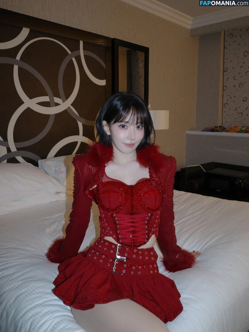 39saku_chan / LESSERAFIM / Sakura Miyawaki 宮脇 咲良 Nudo OnlyFans  Foto trapelata #13