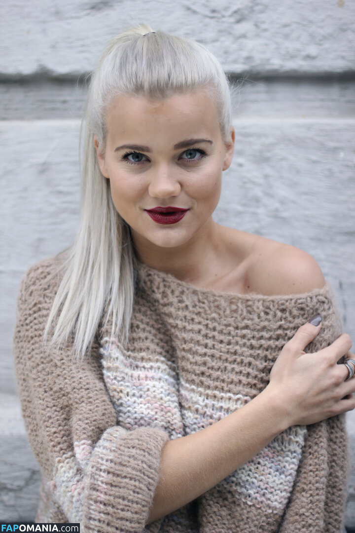 Sandra Lyng Nudo OnlyFans  Foto trapelata #7