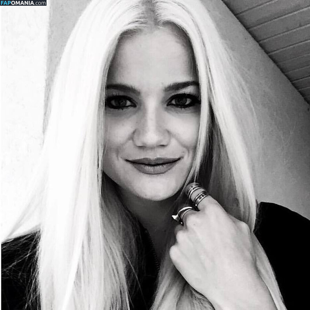 Sandra Lyng Nudo OnlyFans  Foto trapelata #20