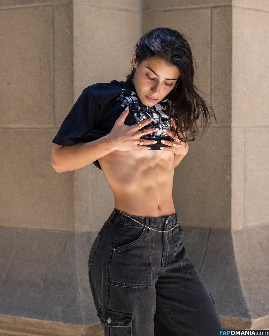 Sara Saffari / sarasaffari__ Nudo OnlyFans  Foto trapelata #360