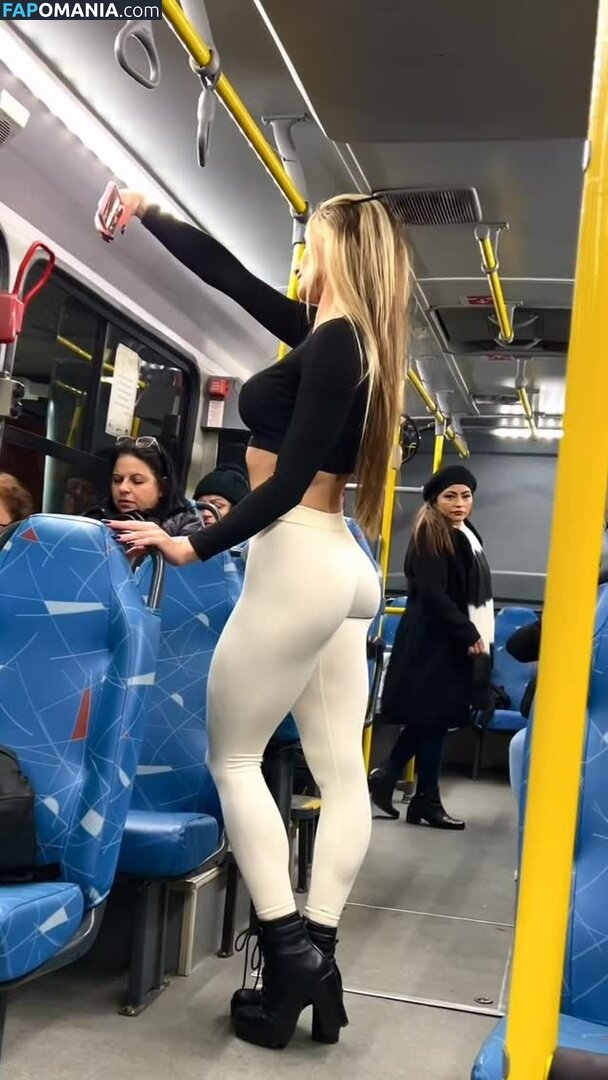 Discussão / Sarah Caus / caustotal / sarahcaus Nudo OnlyFans  Foto trapelata #1455