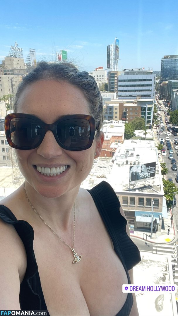 Sarah Cruddas / sarahcruddastv Nudo OnlyFans  Foto trapelata #1