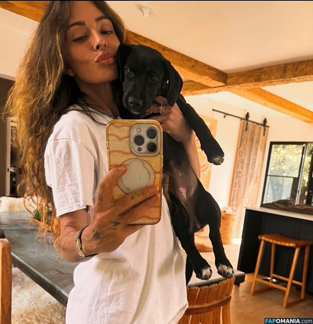 Sarah Shahi / SarahShahi Nudo OnlyFans  Foto trapelata #225