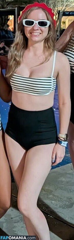 Sarahpodz / https: Nudo OnlyFans  Foto trapelata #5