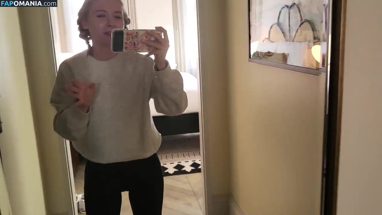 Sarahpodz / https: Nudo OnlyFans  Foto trapelata #13