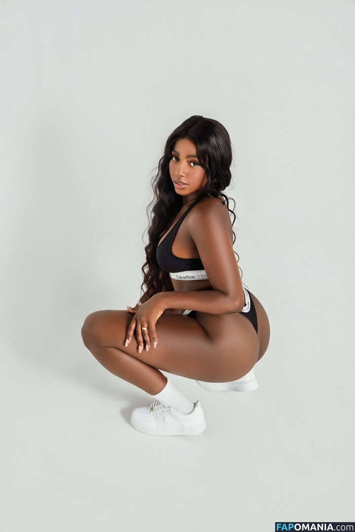 saramoroe1 Nudo OnlyFans  Foto trapelata #6