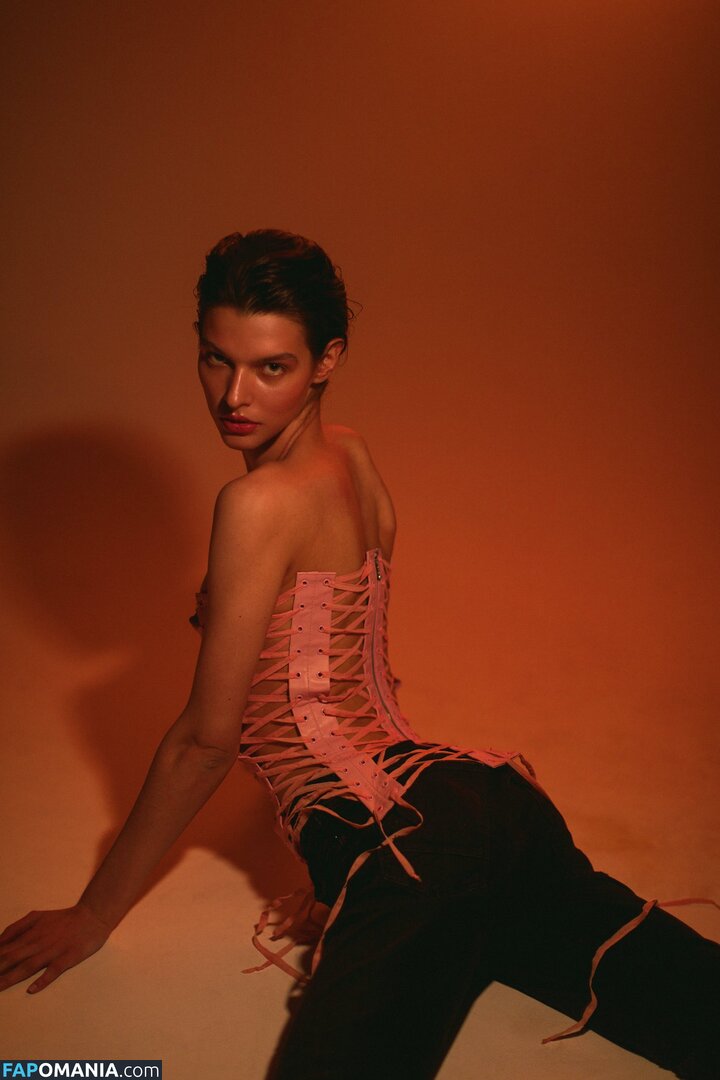 Sasha Zotova / shuzolotova Nudo OnlyFans  Foto trapelata #5