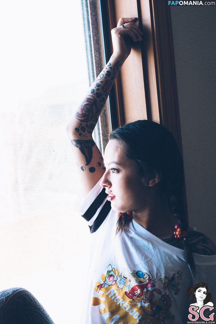 Sassafrass / _sassafrass / definite.bad.idea Nudo OnlyFans  Foto trapelata #1