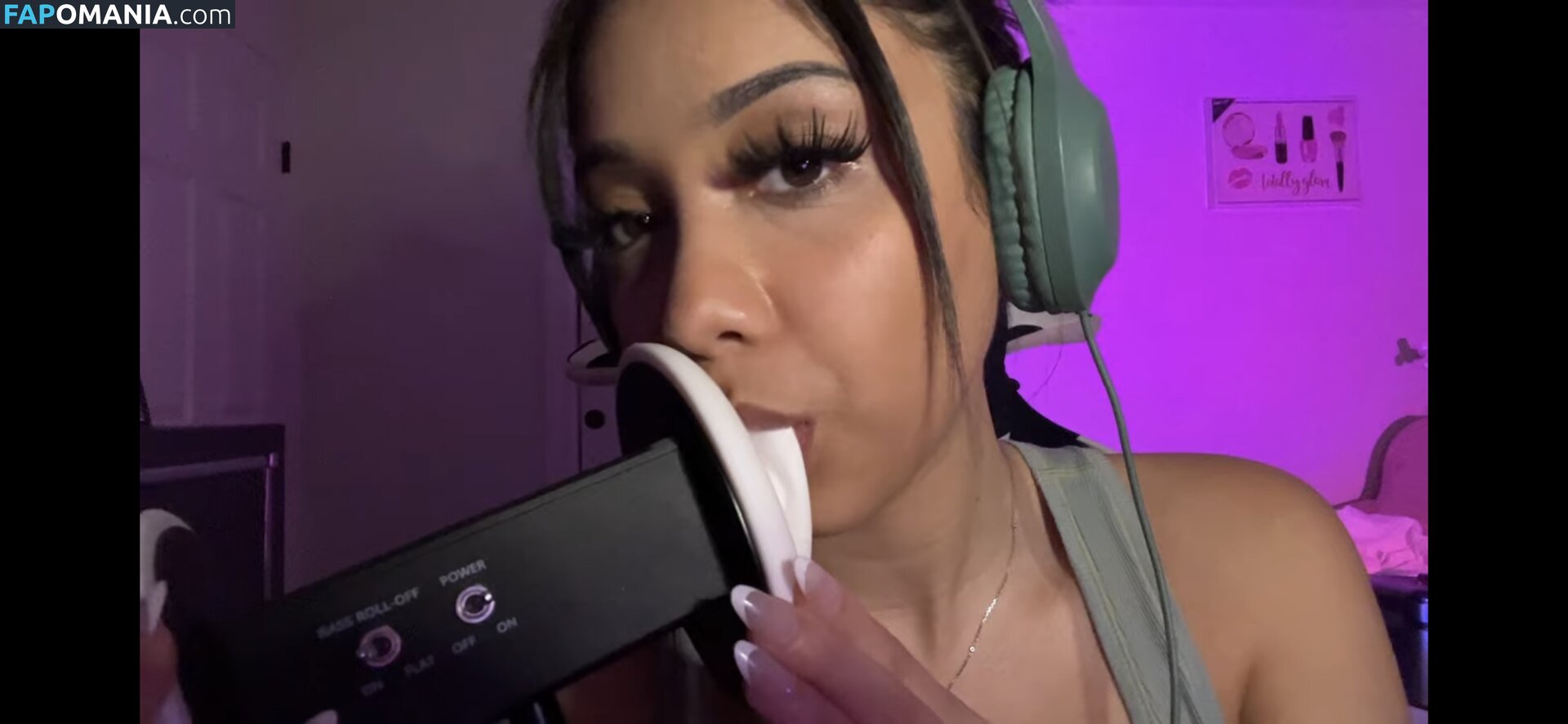 SassySounds ASMR / SassysoundsASMR / sassyselenaaaa / selenaaasasmr Nudo OnlyFans  Foto trapelata #44