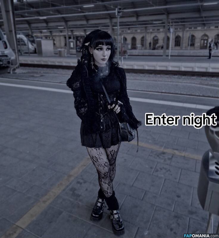 foxynfriendsmadebydesign / scorpionfl0wer / scrtcnt04 Nudo OnlyFans  Foto trapelata #3