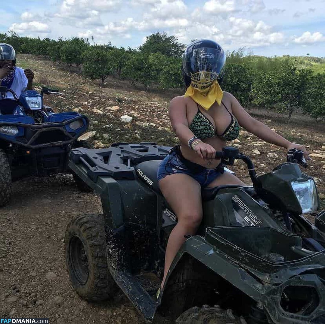 Selena Adams / officialselenaadams4 / selenaadams69 Nudo OnlyFans  Foto trapelata #366