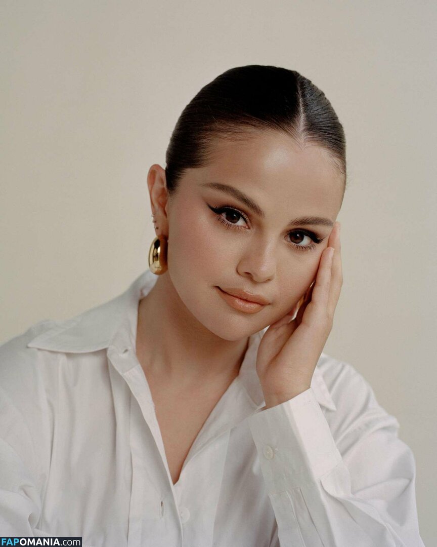 Selena Gomez Nudo Foto trapelata #96