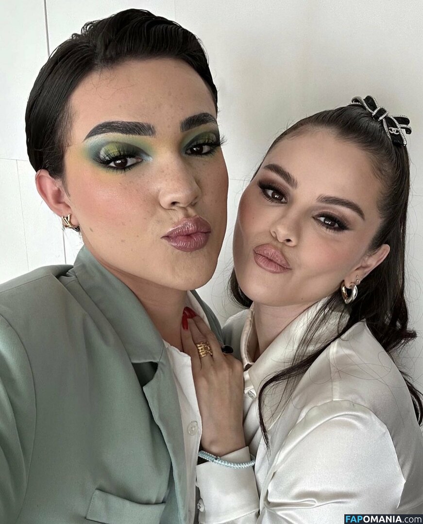 Selena Gomez Nudo Foto trapelata #128