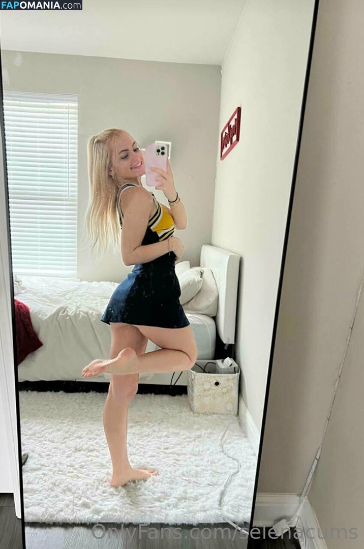 selenacums Nudo OnlyFans  Foto trapelata #59