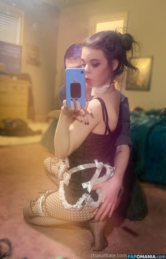 https: / shegavemethree / shieldedmaidenCB / the.donut.girl Nudo OnlyFans  Foto trapelata #119