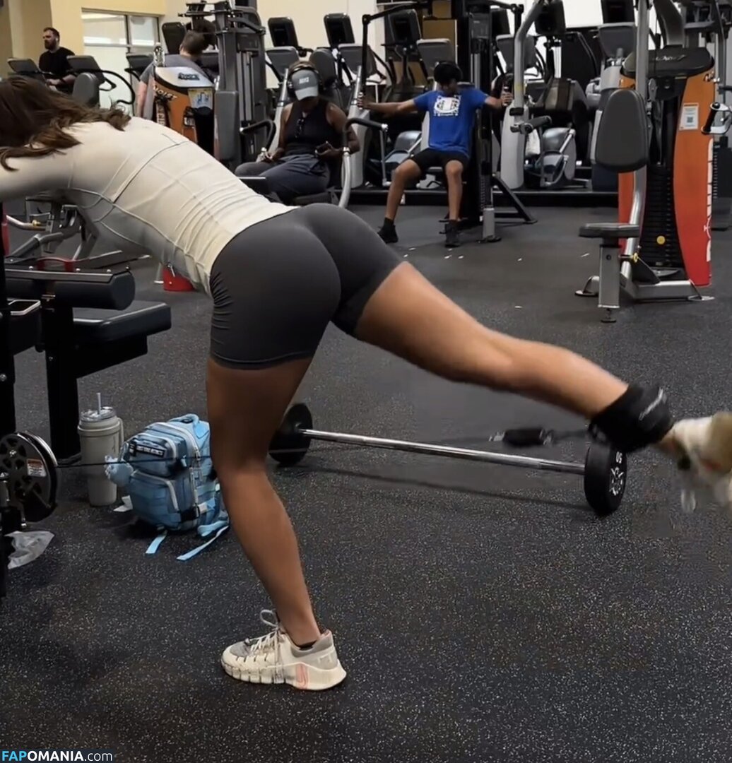 Shelby Abbott / shelbyabbott11 / simplyyhott Nudo OnlyFans  Foto trapelata #1