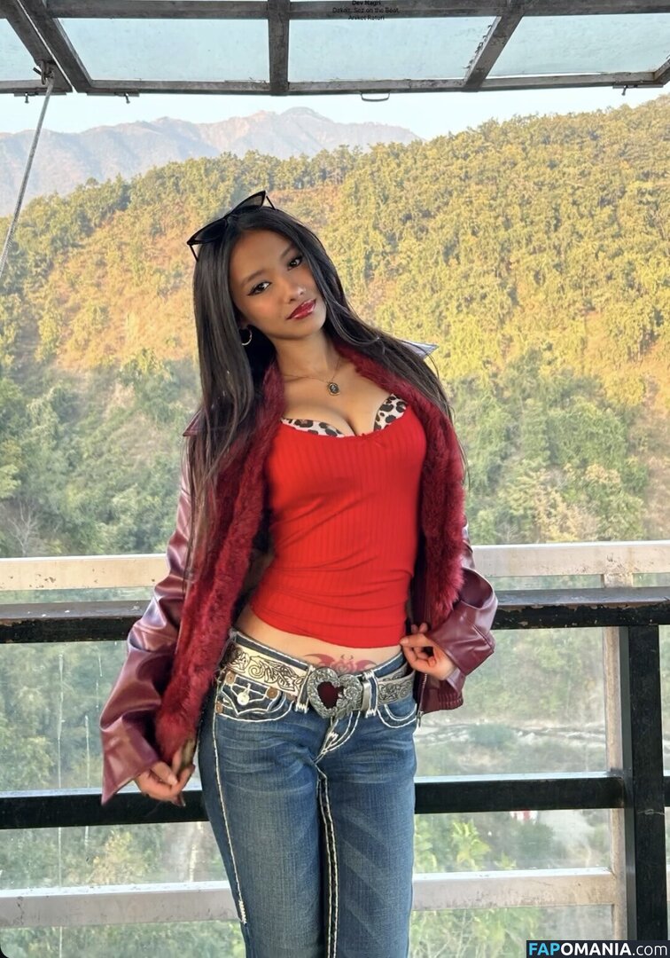 shraddhaforyou / shradhaa.2110 / trashradsss Nudo OnlyFans  Foto trapelata #2