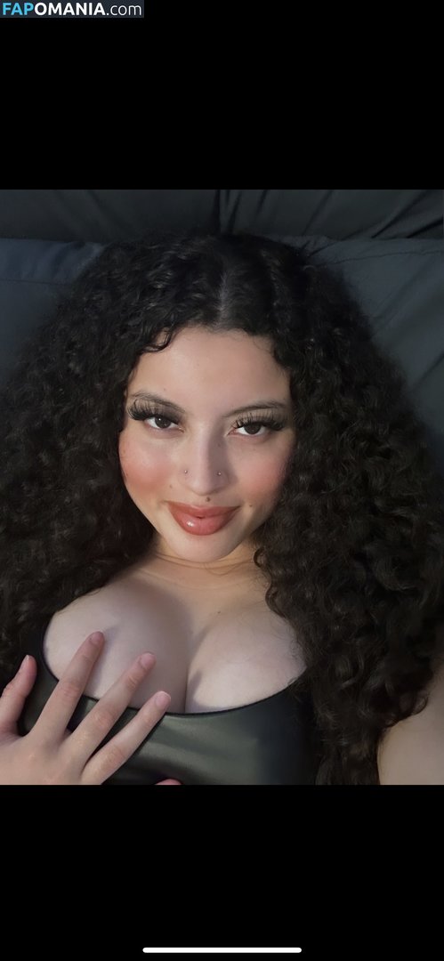  / Siarly / siarly.xo / siarlyxo / sxarly1 Nudo OnlyFans  Foto trapelata #3