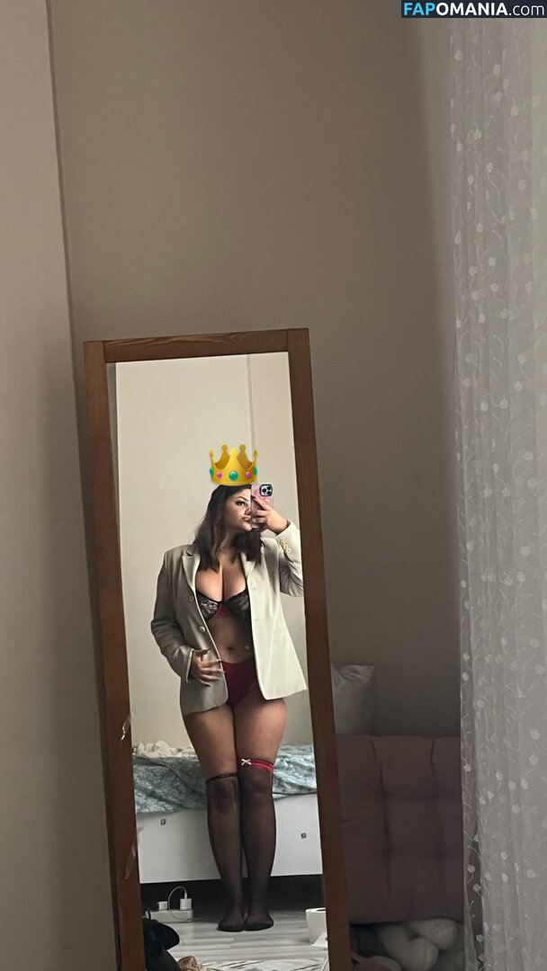 Silentnnova / Turkish busty HaticeYilmaz Nudo OnlyFans  Foto trapelata #16