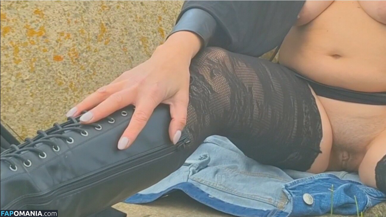 Simona Non Solo Radio Nudo OnlyFans  Foto trapelata #5