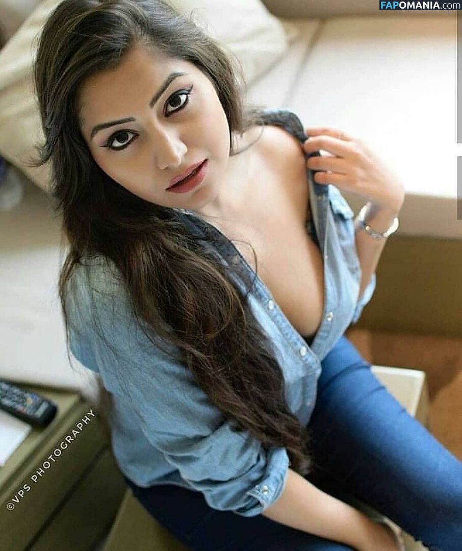 Simran Kaur Hundal Nudo OnlyFans  Foto trapelata #2