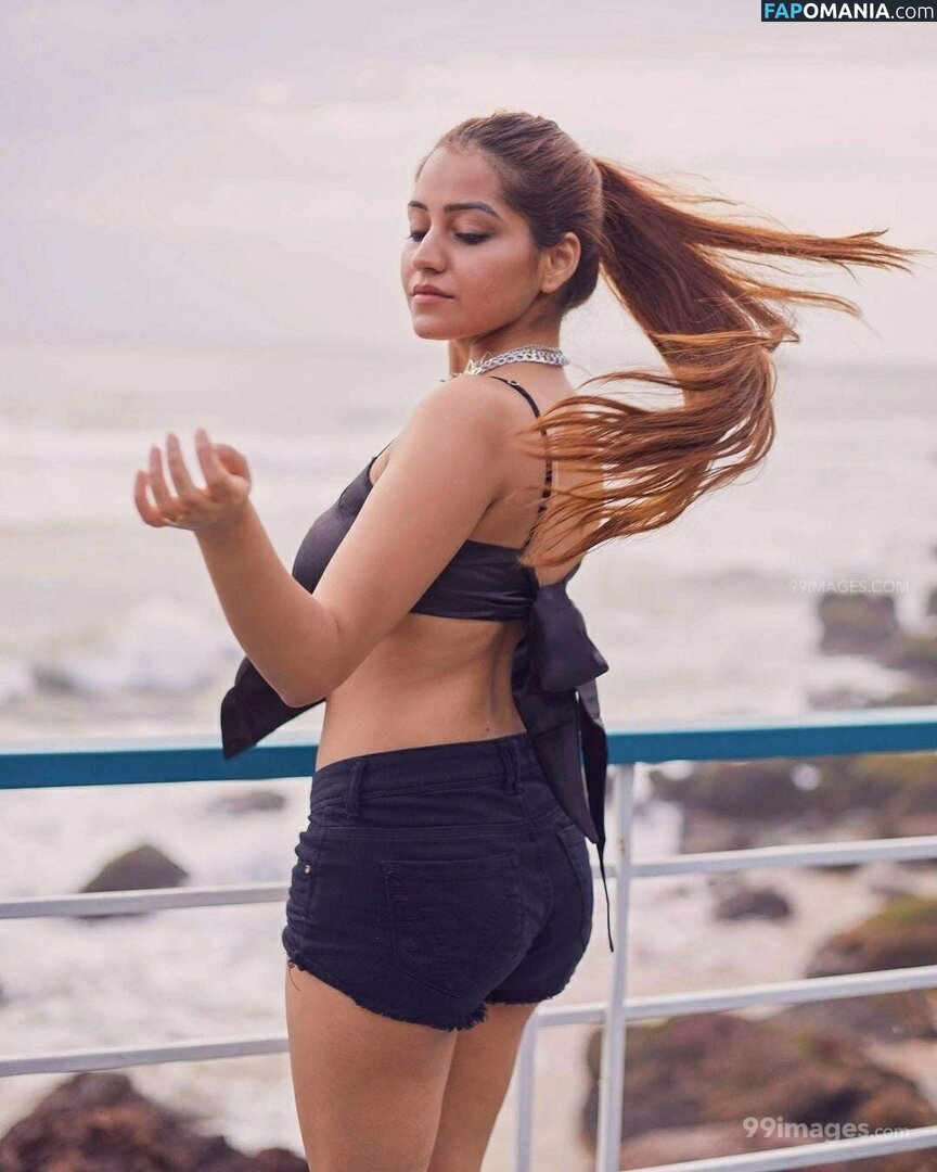 Simran Kaur Hundal Nudo OnlyFans  Foto trapelata #31