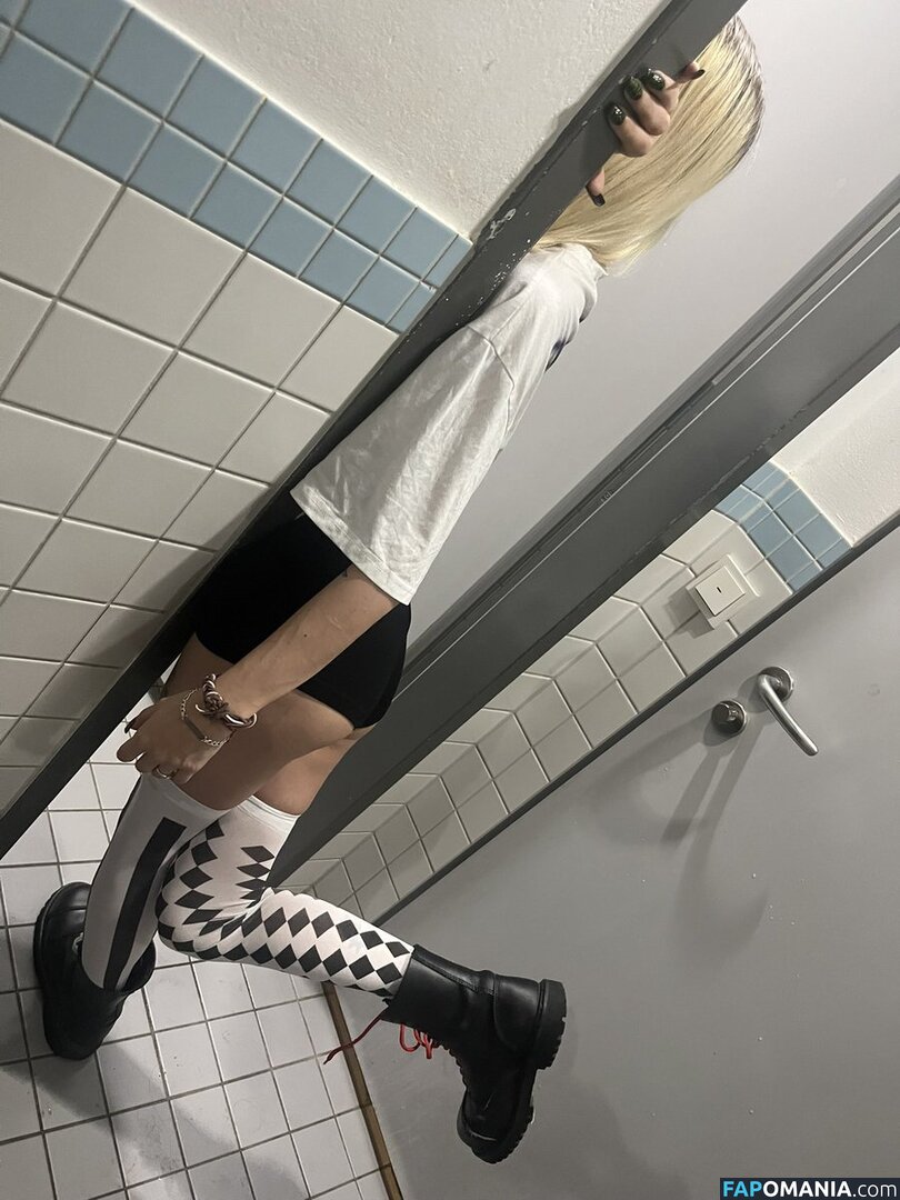 Skarbaby Nudo OnlyFans  Foto trapelata #14